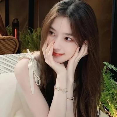 帝后互殴，但全宫都在磕CP