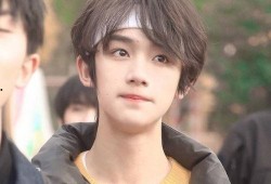 丁程鑫独家爆料视频剪辑,揭秘幕后故事与成长历程